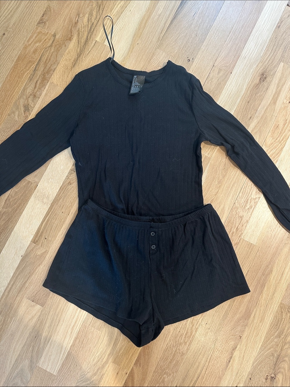 H&M Black Ribbed Long-Sleeve Lounge Top & Shorts Set